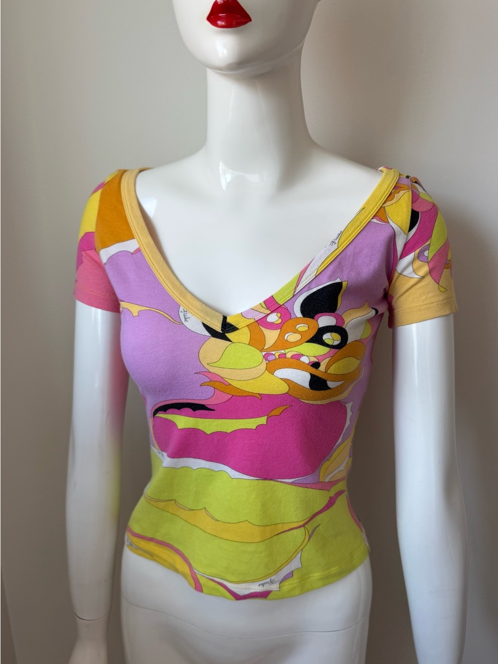 Authentic Emilio Pucci multicolor vintage tshirt - Picture 4 of 10